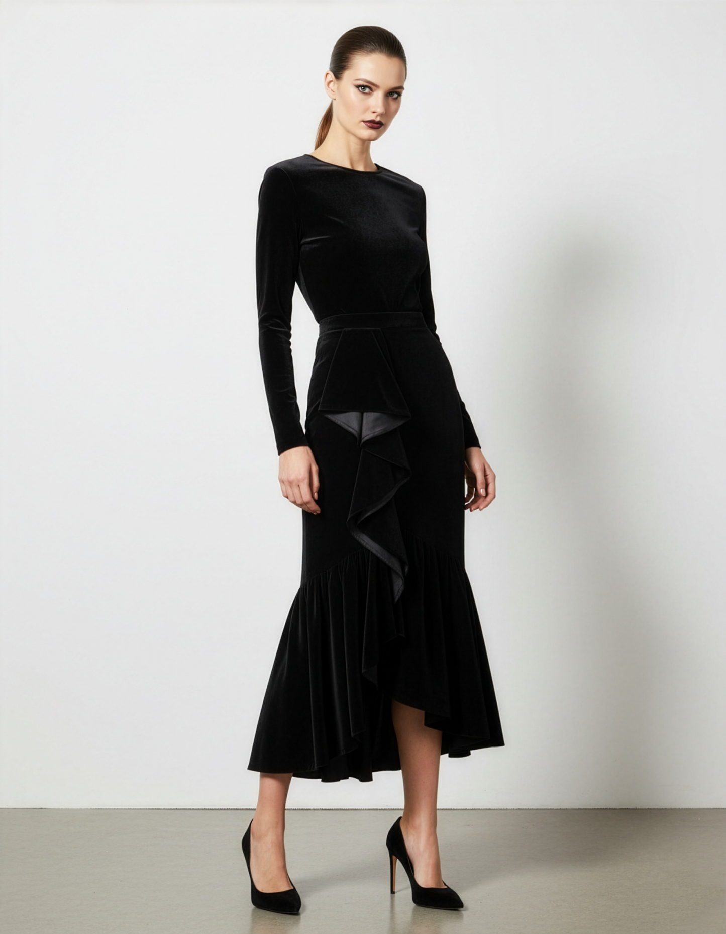 Noir Ruffle Velvet Skirt