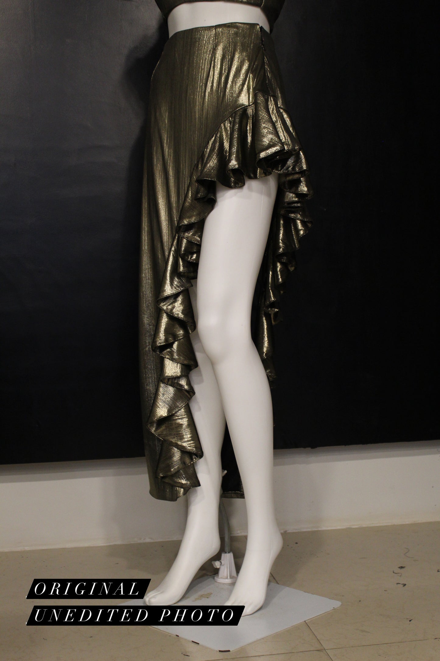 LUXE Gold Metallic Vintage Ruffle Coord