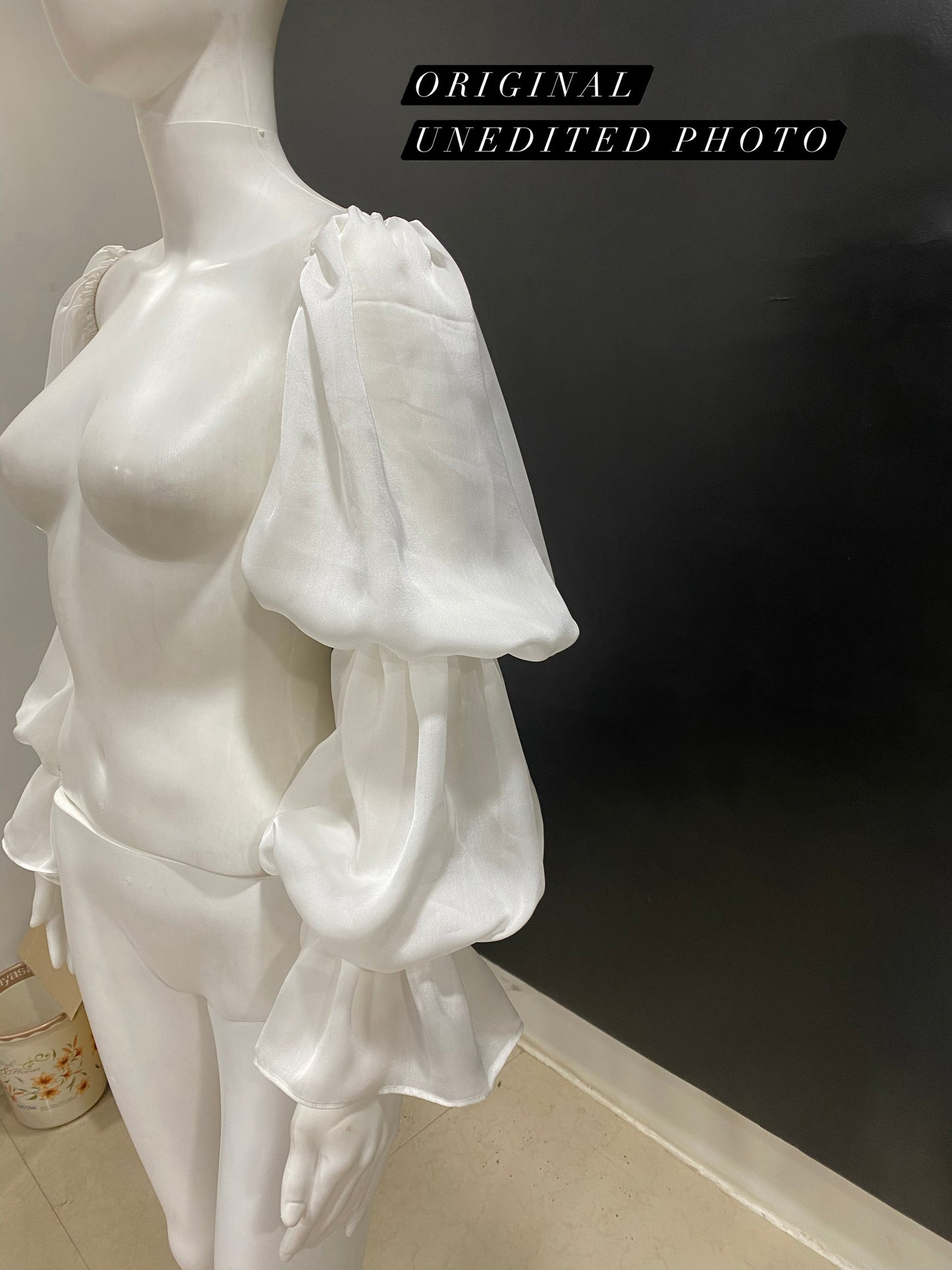 Vintage White Detachable Sleeves