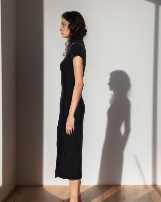 Décolletage Cut Out Dress